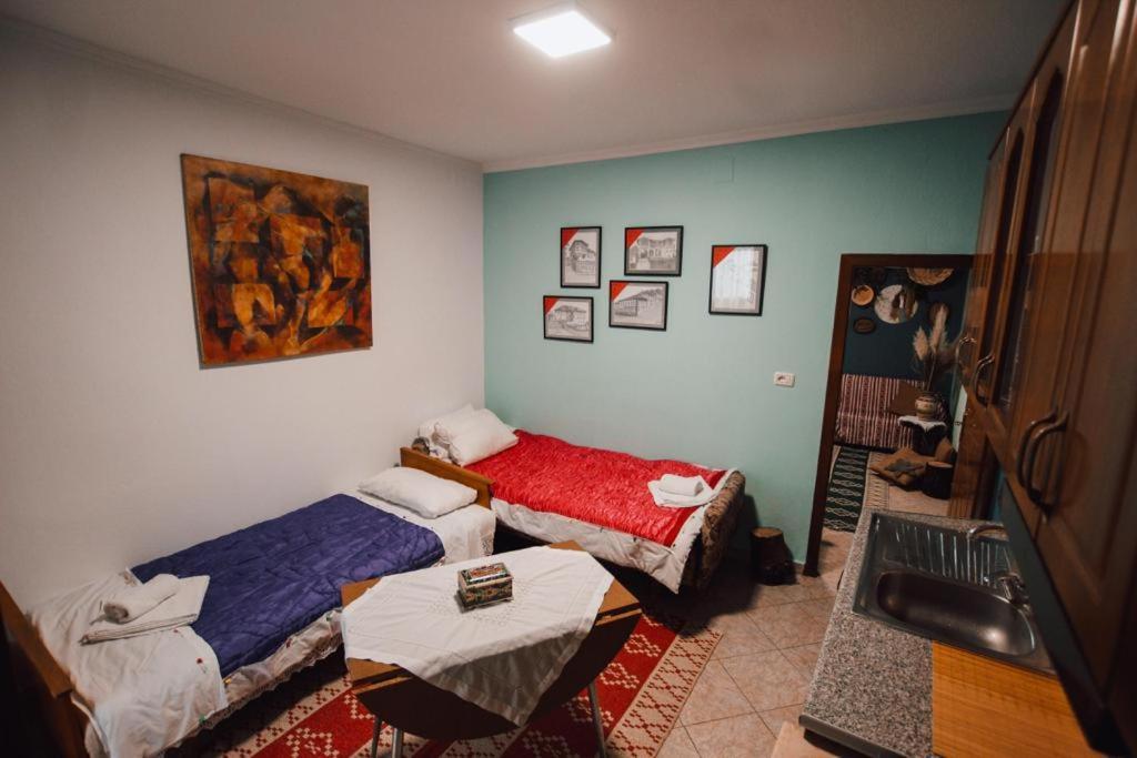 Апартаменты Bb Apartament Гирокастра Экстерьер фото