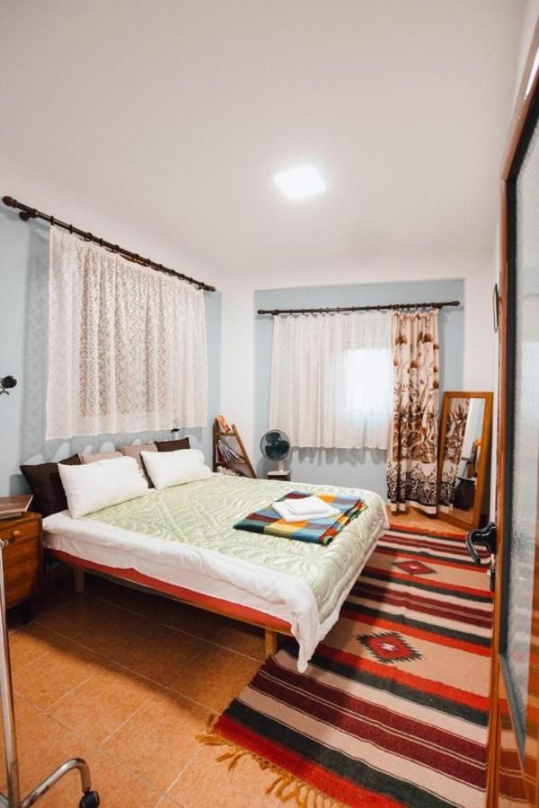 Апартаменты Bb Apartament Гирокастра Экстерьер фото
